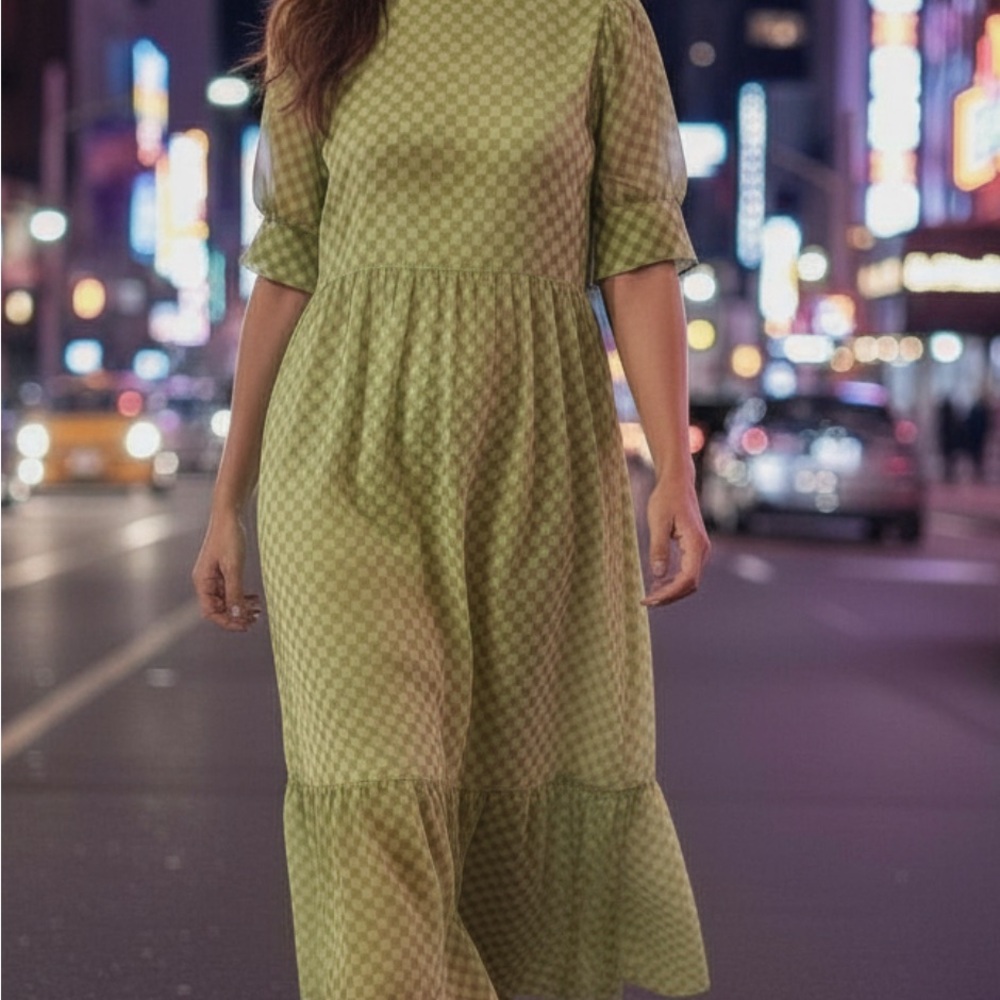 Chic Green Checkered Midi Dress